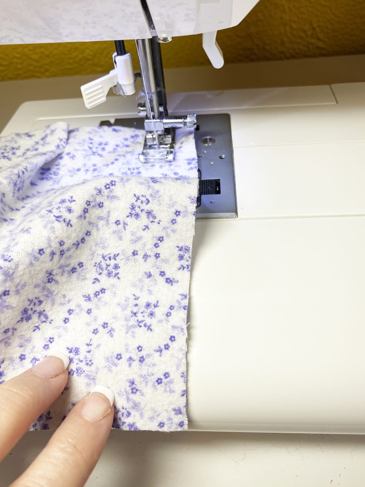 Make a Quick & Easy Rag Puff Mini Quilt - We Like Sewing