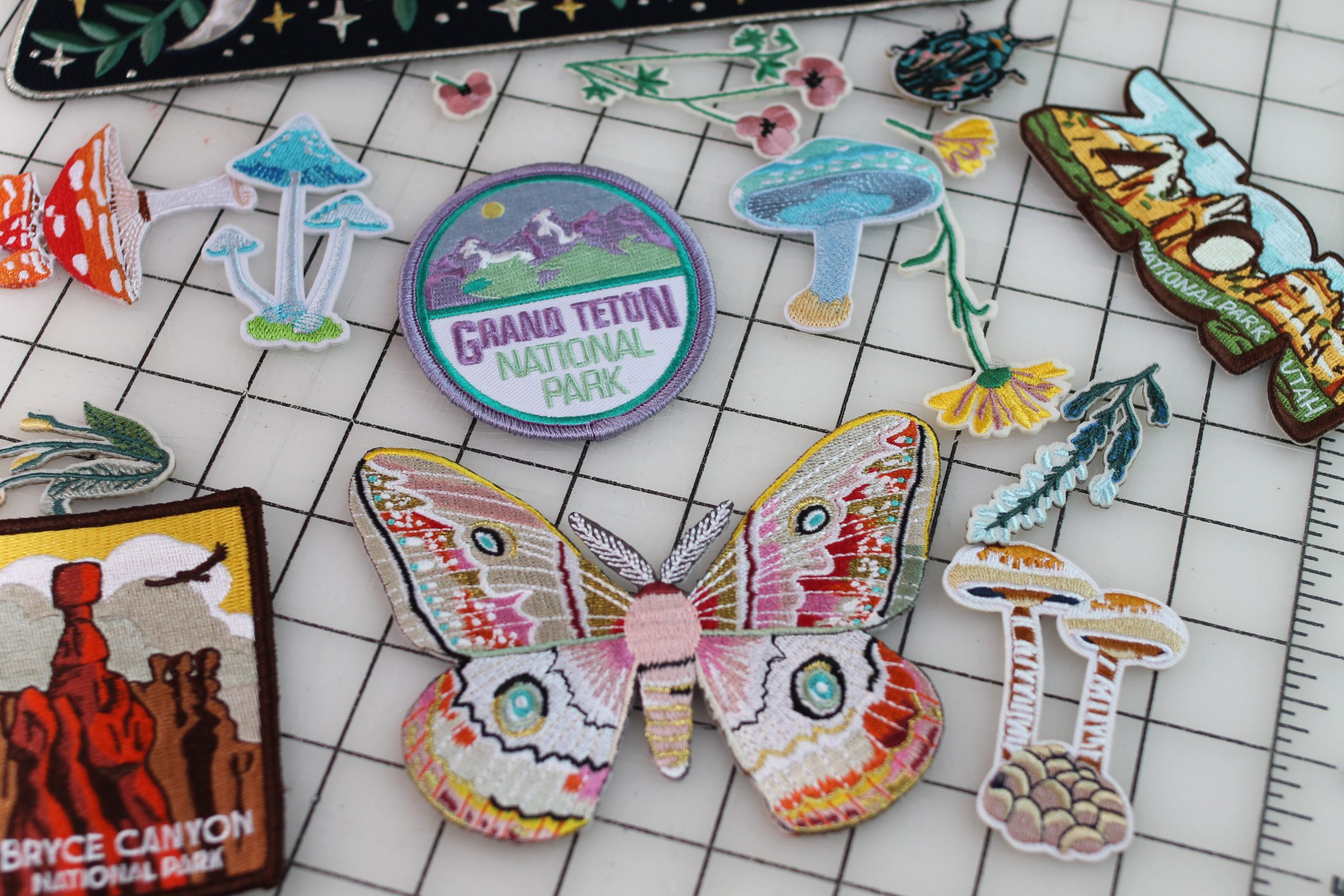 Two Easy Ways to Sew Patches onto Denim Jackets We Like Sewing