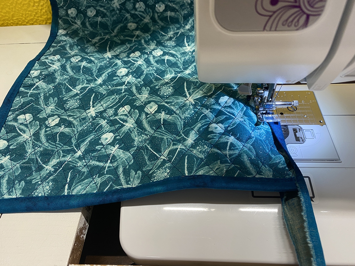 Leisurely Scroll Quilted iPad Cover Pattern We Like Sewing