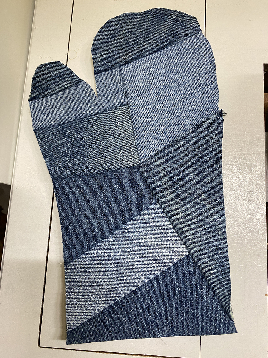 Recycled Denim Oven Mitt Pattern - We Like Sewing