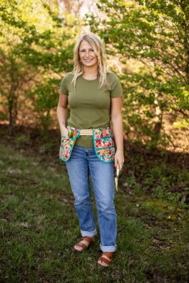 Alyssa Gardening Apron Pattern
