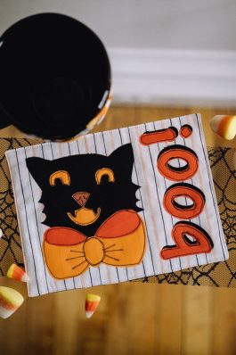 Retro Halloween Mug Rug Pattern