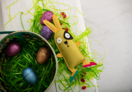 Global Kids Sewing Party: Kids Around the World Sewing and Sharing Softies